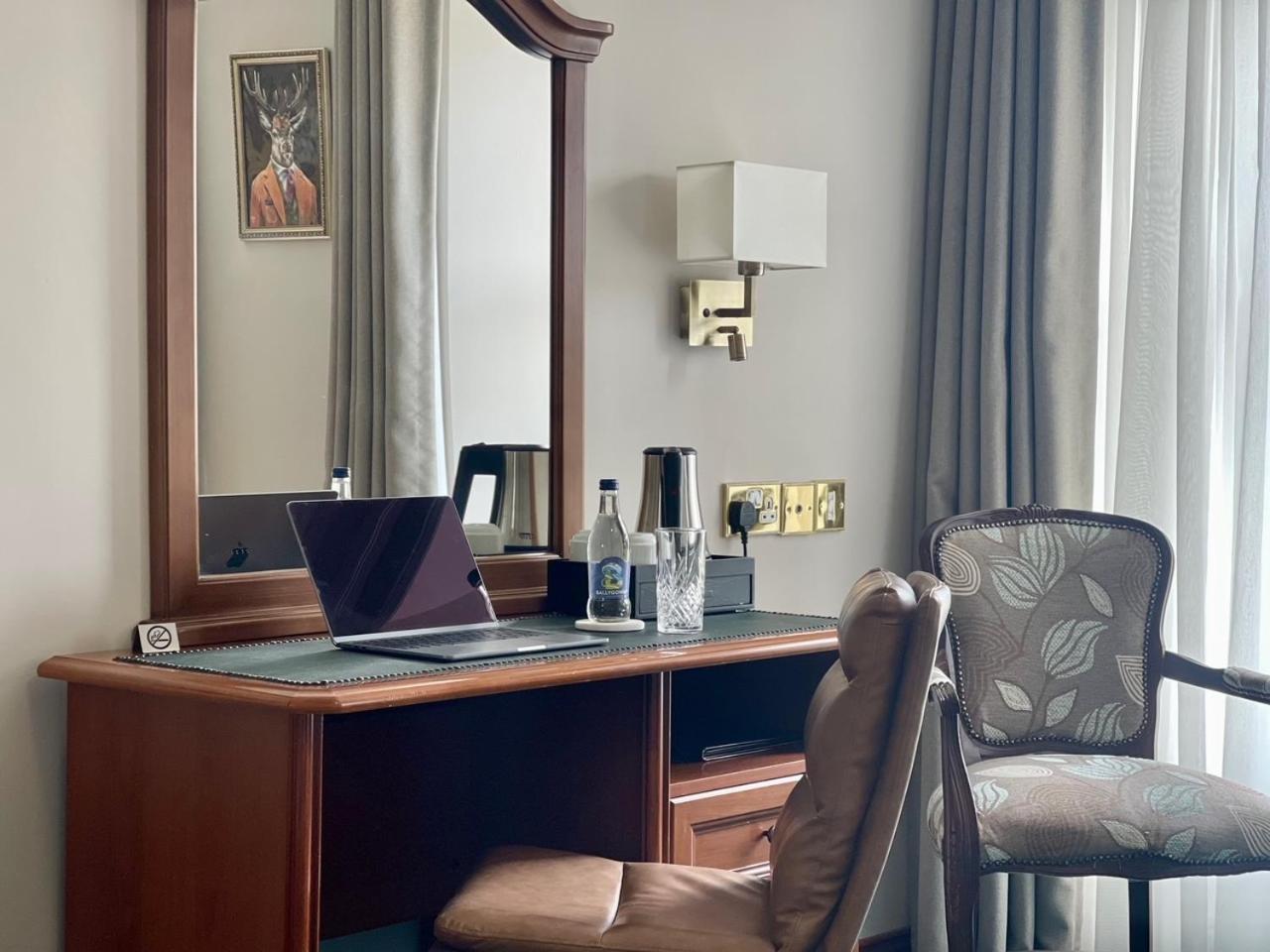 Corbett Court Hotel Fermoy Buitenkant foto